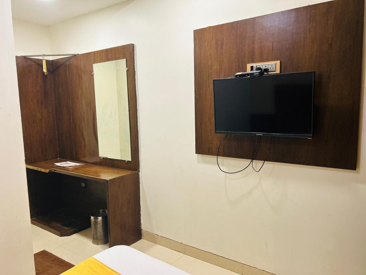 Hotel Airport Retreat Mumbai
